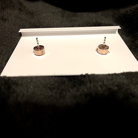 HP π₯³ MICHAEL KORS Rose Gold Tone Stud Earrings With MK Logo & Clear Rhinestones - Picture 8 of 9